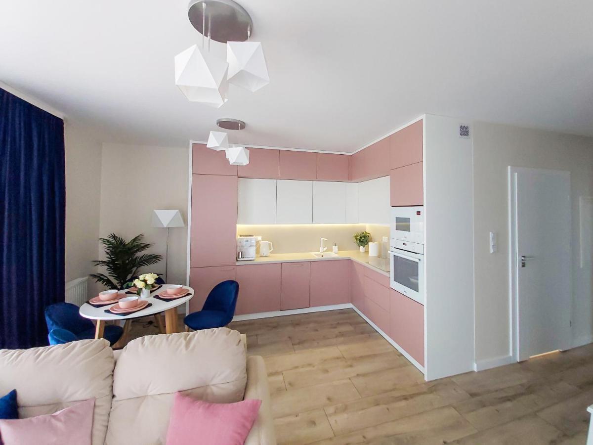 Apartament Bella Rosa Z Podziemnym Parkingiem Kielce Ngoại thất bức ảnh