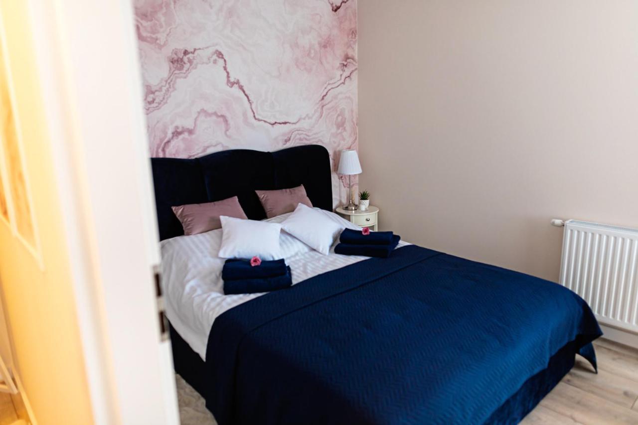 Apartament Bella Rosa Z Podziemnym Parkingiem Kielce Ngoại thất bức ảnh