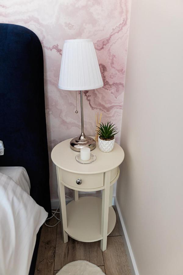 Apartament Bella Rosa Z Podziemnym Parkingiem Kielce Ngoại thất bức ảnh