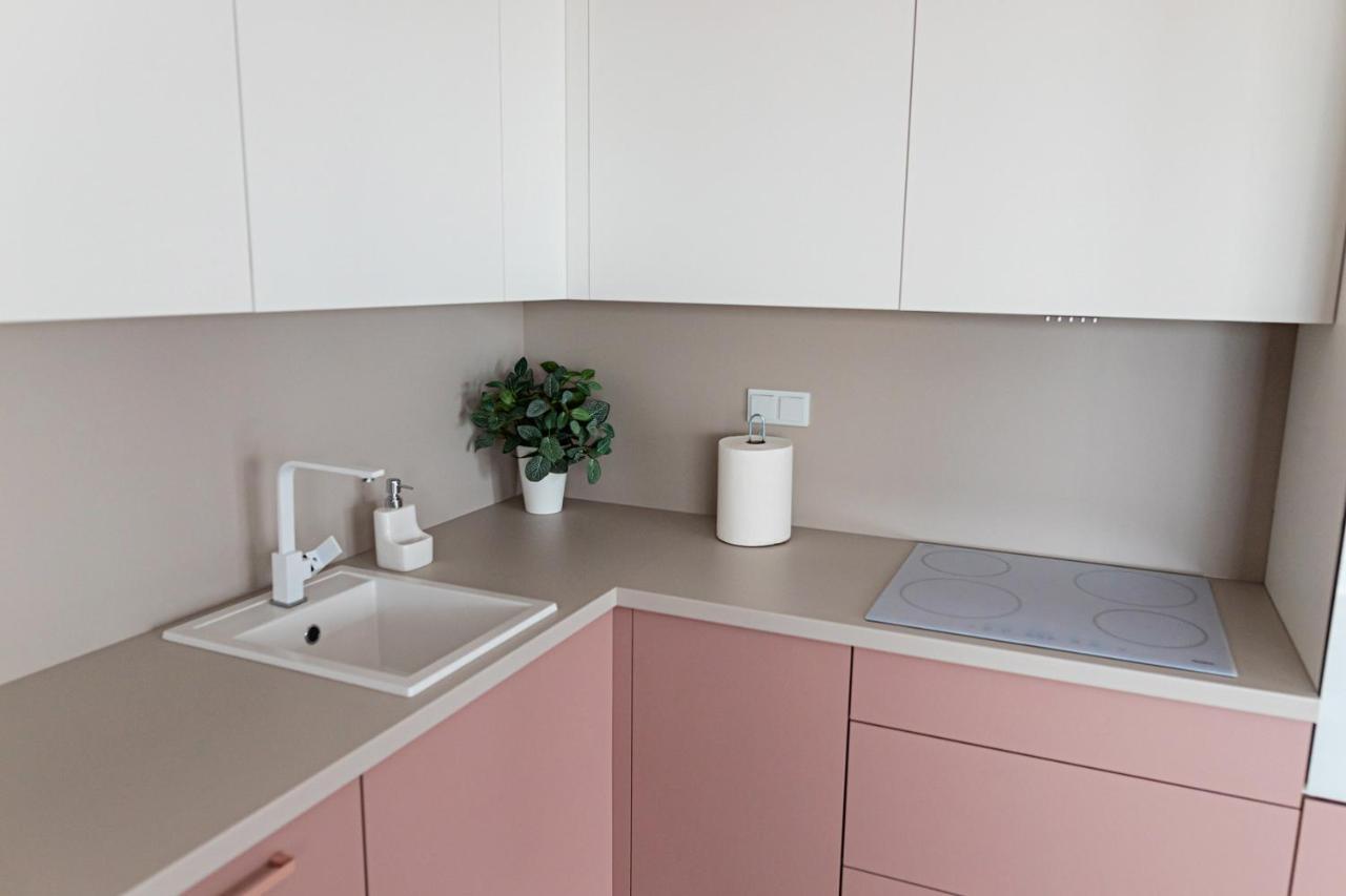 Apartament Bella Rosa Z Podziemnym Parkingiem Kielce Ngoại thất bức ảnh
