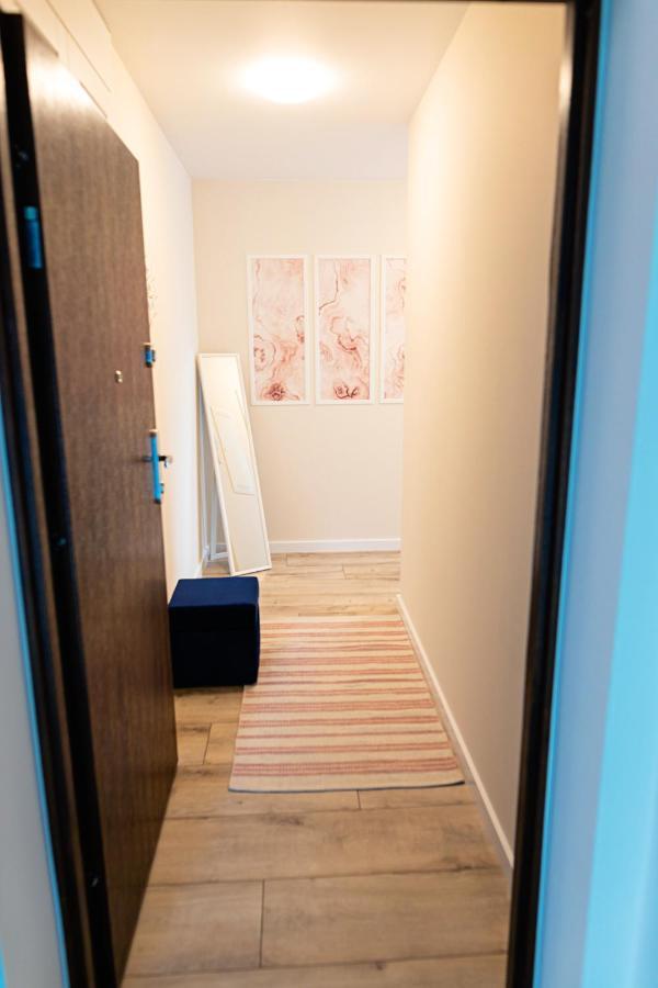 Apartament Bella Rosa Z Podziemnym Parkingiem Kielce Ngoại thất bức ảnh